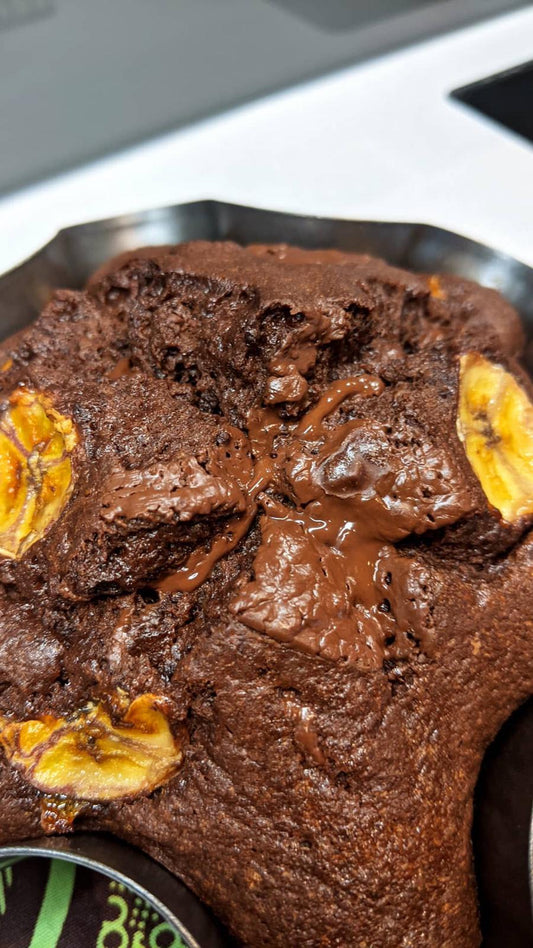 CHOCOLATE BANANA CAKE
