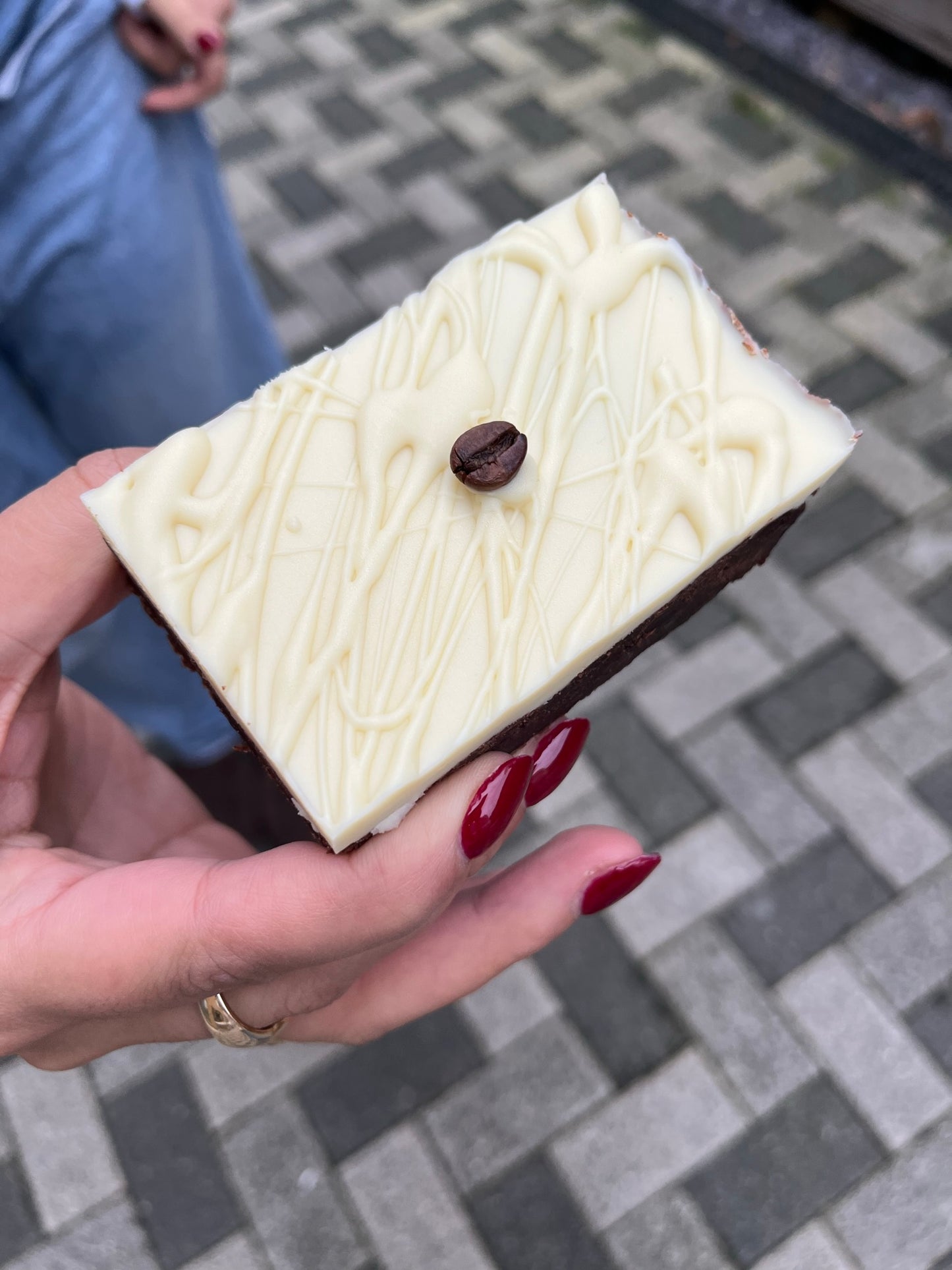 ESPRESSO MARTINI BROWNIES (free shipping)