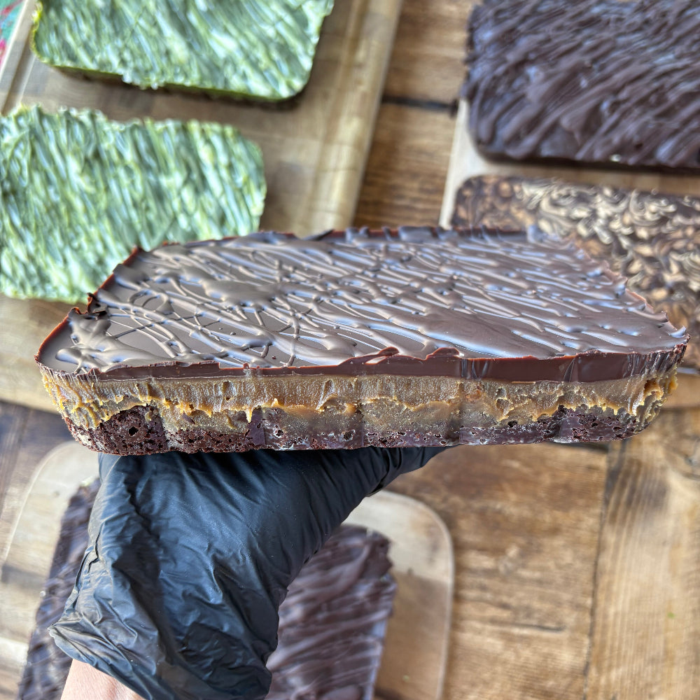 GF SALTED CARAMEL BROWNIES (free shipping)